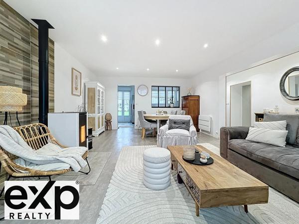 Maison familiale de 157 m² – 6 pièces, jardin et belle luminosité