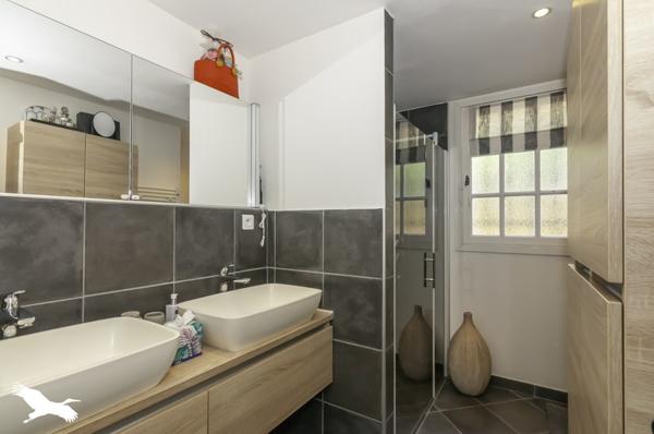 Maison à vendre 635 000 € Agde 4 p 97 m² DPE C