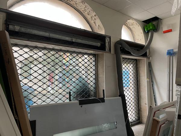 Pas de porte Cours de la Marne à BORDEAUX