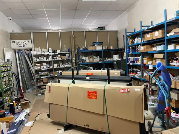 Pas de porte Cours de la Marne à BORDEAUX