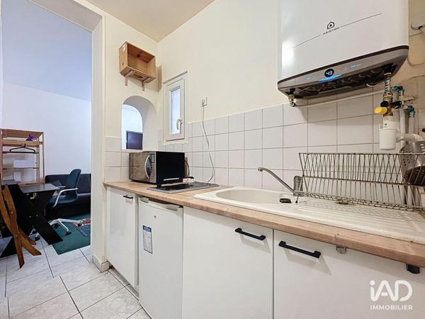 Location studio 16 m² Paris 20