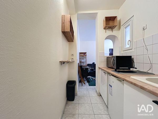 Location studio 16 m² Paris 20