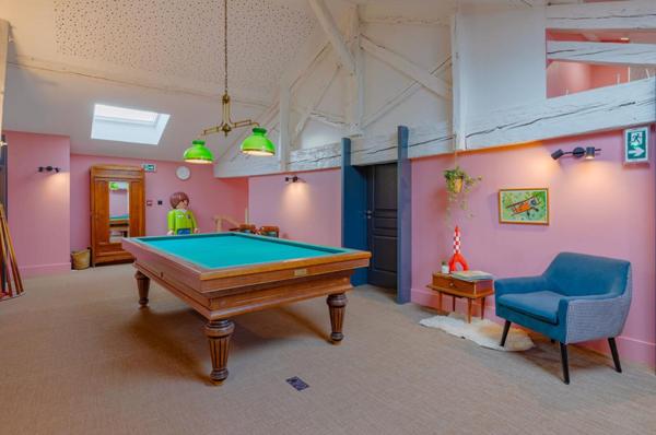 69740 GENAS - Murs commerciaux 345 m², Terrain 1.281 m²