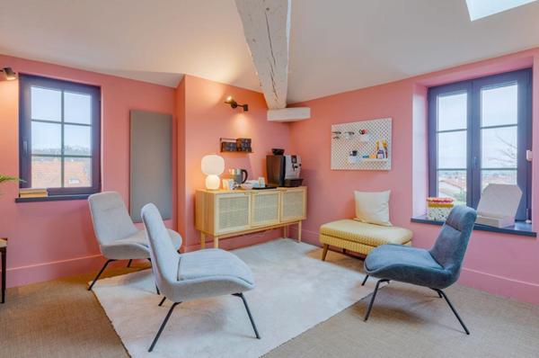 69740 GENAS - Murs commerciaux 345 m², Terrain 1.281 m²