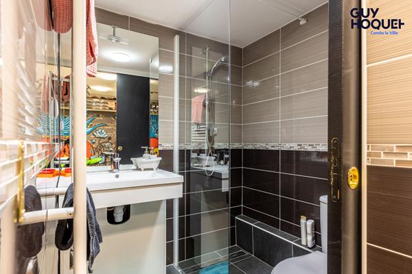 VENTE : maison 4 chambres à COMBS LA VILLE + dépendance de 25m²