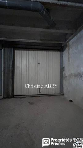 BOX  13 M2 - POINTE DE LA CROISETTE - QUARTIER PALM BEACH