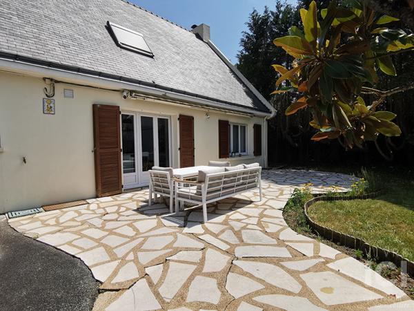 Maison Orvault 6 pièce(s) 159.80 m2 avec jardin, terrasse, grand garage et cave