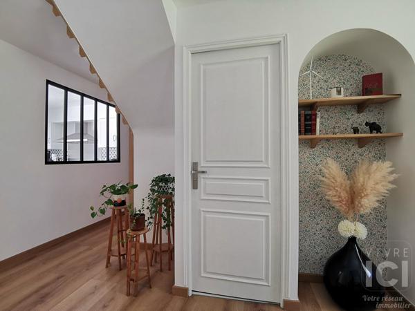 Maison Orvault 6 pièce(s) 159.80 m2 avec jardin, terrasse, grand garage et cave