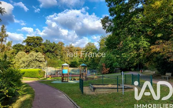 Location appartement 3 pièces 78 m² Vaucresson