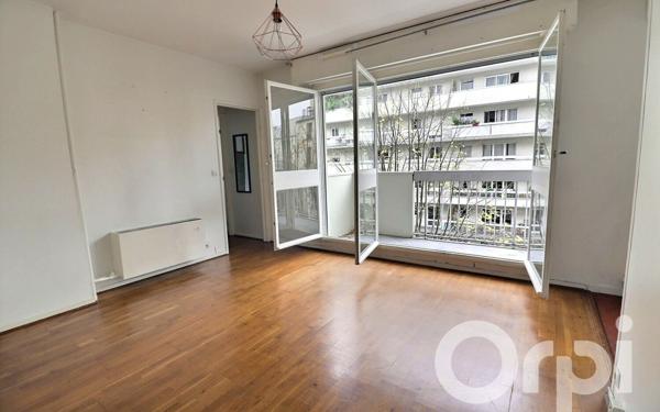Appartement à vendre    1 pièce • 26,34 m2 Paris 19