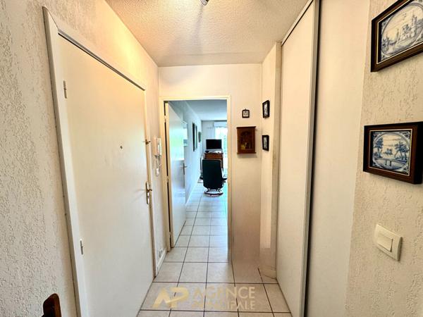 Appartement Type 3 - 68 m2 - La Rochelle (Lac de la Sole) €345 000 ** - Référence AM681D3