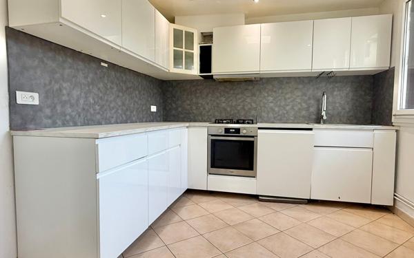 Maison à vendre    6 pièces •  Morangis