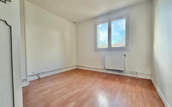 Maison à vendre    6 pièces •  Morangis