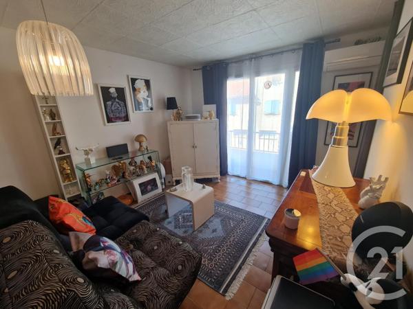Appartement F1 à vendre  1 pièce - 29 m2 CARQUEIRANNE - 83