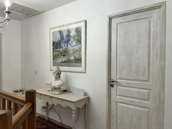 Exclusivité, Maison de charme au coeur du Golf de Pont Royal avec piscine et garage double