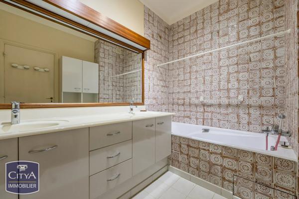 Appartement à vendre 3 pièces 94m² Avignon (84000)