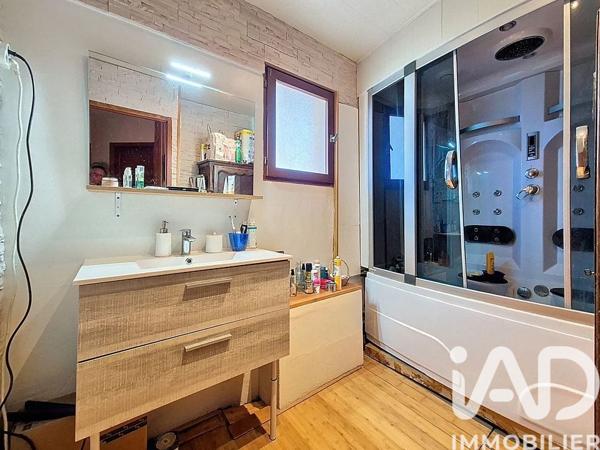 Maison à vendre 6 pièces 122 m² Saint-Pierre-en-Faucigny