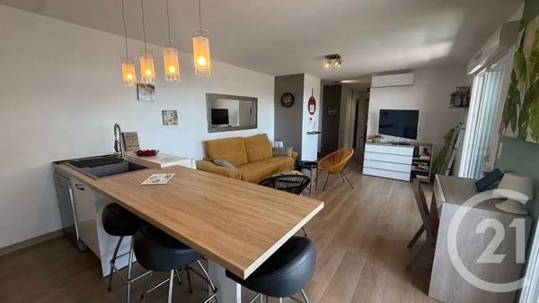 Appartement à vendre  3 pièces - 84 m 2   SAN MARTINO DI LOTA  - 202