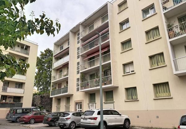 Appartement Aix En Provence 3 pièce(s) à rénover de 55 m2