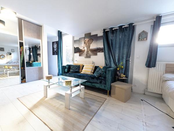Appartement Fontenay Sous Bois 1 pièce(s) 27.63 m2