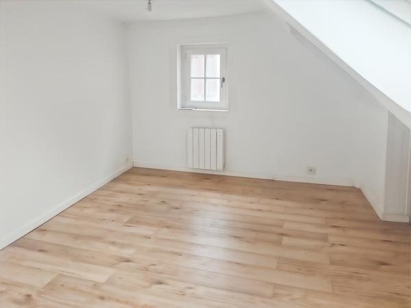 Appartement 2 pièces + espace bureau – 73 m² – Hyper centre historique