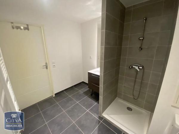 Appartement à louer 2 pièces 40.41m² Villeurbanne (69100)