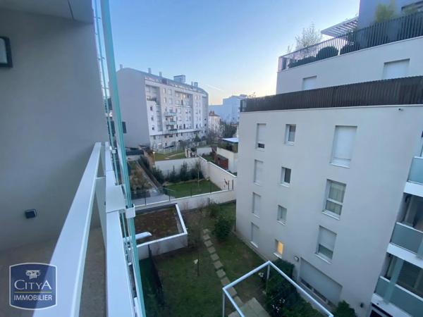 Appartement à louer 2 pièces 40.41m² Villeurbanne (69100)