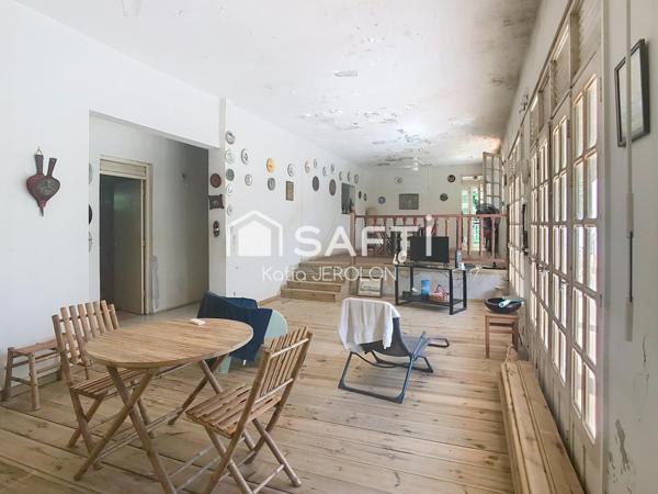 Maison spacieuse avec 3 suites à transformer