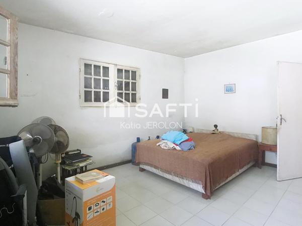 Maison spacieuse avec 3 suites à transformer