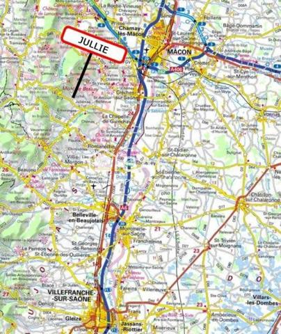 Terrain prêt à bâtir dans un cadre calme avec vue dégagée