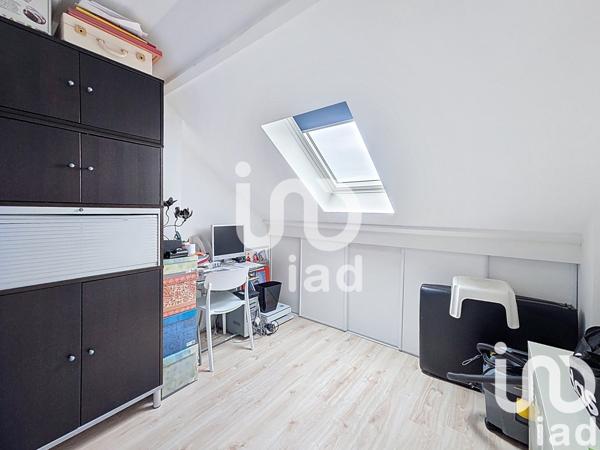 Maison traditionnelle 6 pièces de 186 m² à Gretz-Armainvilliers (77220)