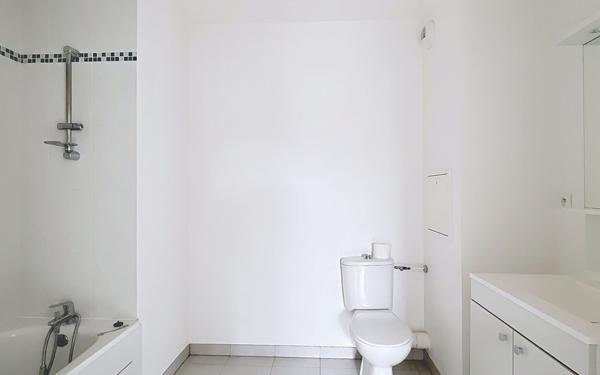 Appartement à vendre    1 pièce • 28,32 m2 Le Petit-Quevilly