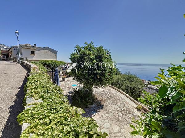 Maison 7 pièce(s) 5 chambre(s) 165 m²