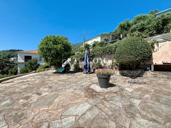 Maison 7 pièce(s) 5 chambre(s) 165 m²