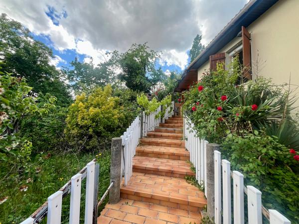 Villa 85 m² habitables  sur 575m de terrain au calme