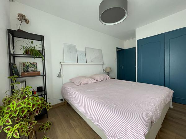 T4 pièces avec balcon et parking