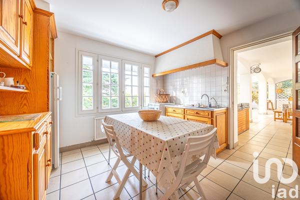 Maison à vendre 7 pièces 242 m² Niort