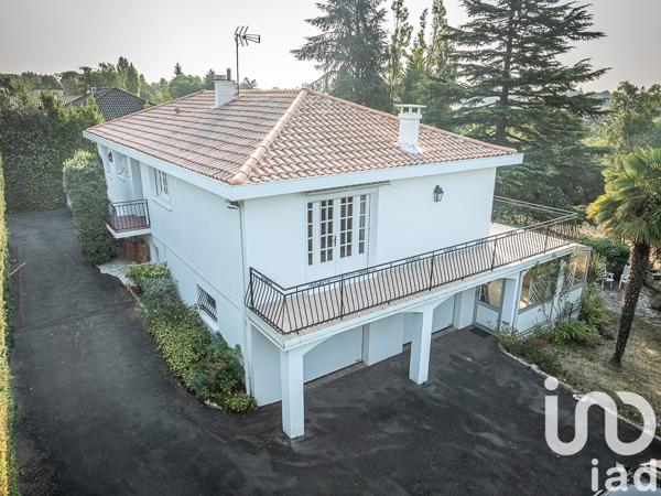 Maison à vendre 7 pièces 242 m² Niort