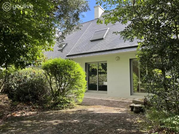 Maison évolutive au cœur de Fouesnant – 193 m² – Jardin clos de 966 m²