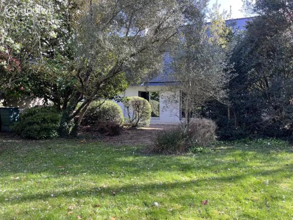 Maison évolutive au cœur de Fouesnant – 193 m² – Jardin clos de 966 m²