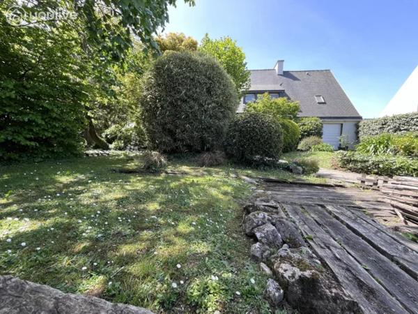 Maison évolutive au cœur de Fouesnant – 193 m² – Jardin clos de 966 m²