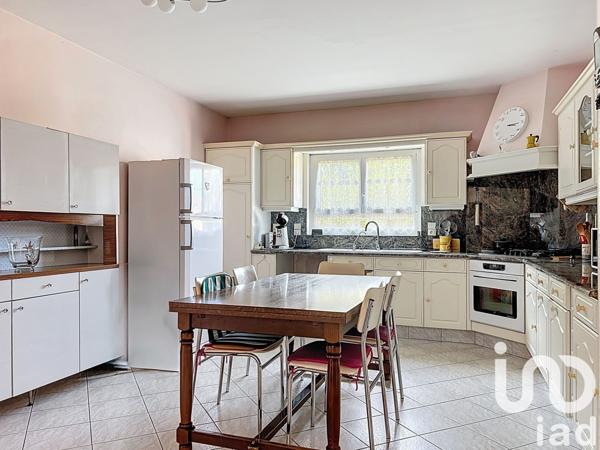 Maison à vendre 7 pièces 200 m² Campsas