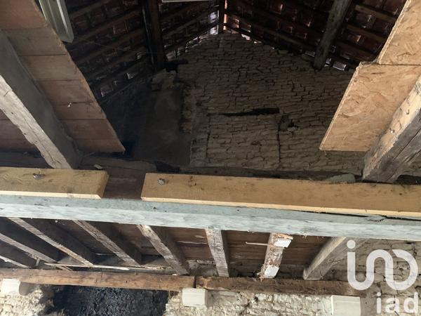 Maison de village 2 pièces de 100 m² à Ravières (89390)