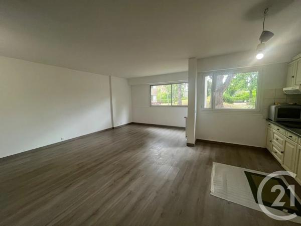 Appartement à vendre  4 pièces - 86,07 m 2   BEAUCHAMP  - 95