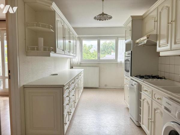 ST HERBLAIN CHEZINE - RESIDENCE DU GOLF - T4 à rénover