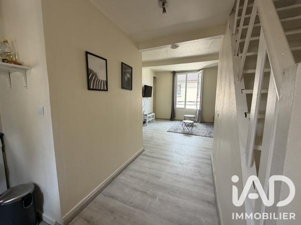 Immeuble à vendre 112 m² Sens
