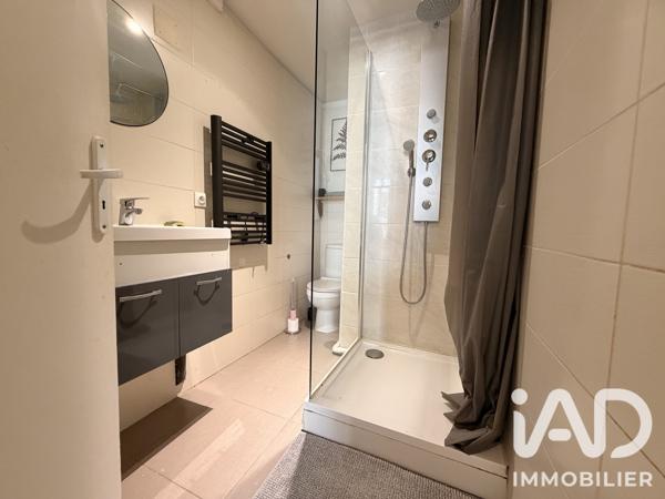Immeuble à vendre 112 m² Sens