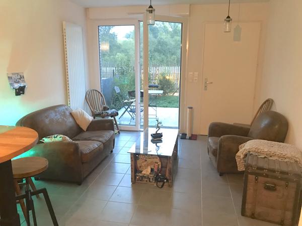 Appartement récent T2 de 41 m² avec terrasse, jardin et garage