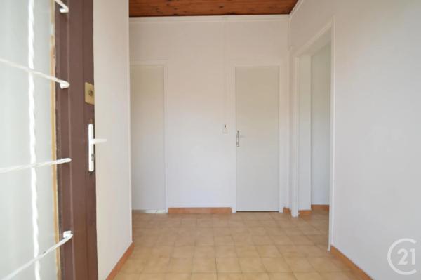 Maison à vendre  3 pièces - 58,30 m 2   ST DENIS  - 93