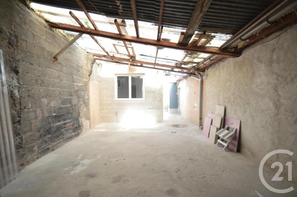 Maison à vendre  3 pièces - 58,30 m 2   ST DENIS  - 93